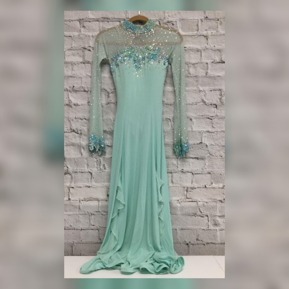 Stunning Designs by Randall Competition Ballroom Smooth gown